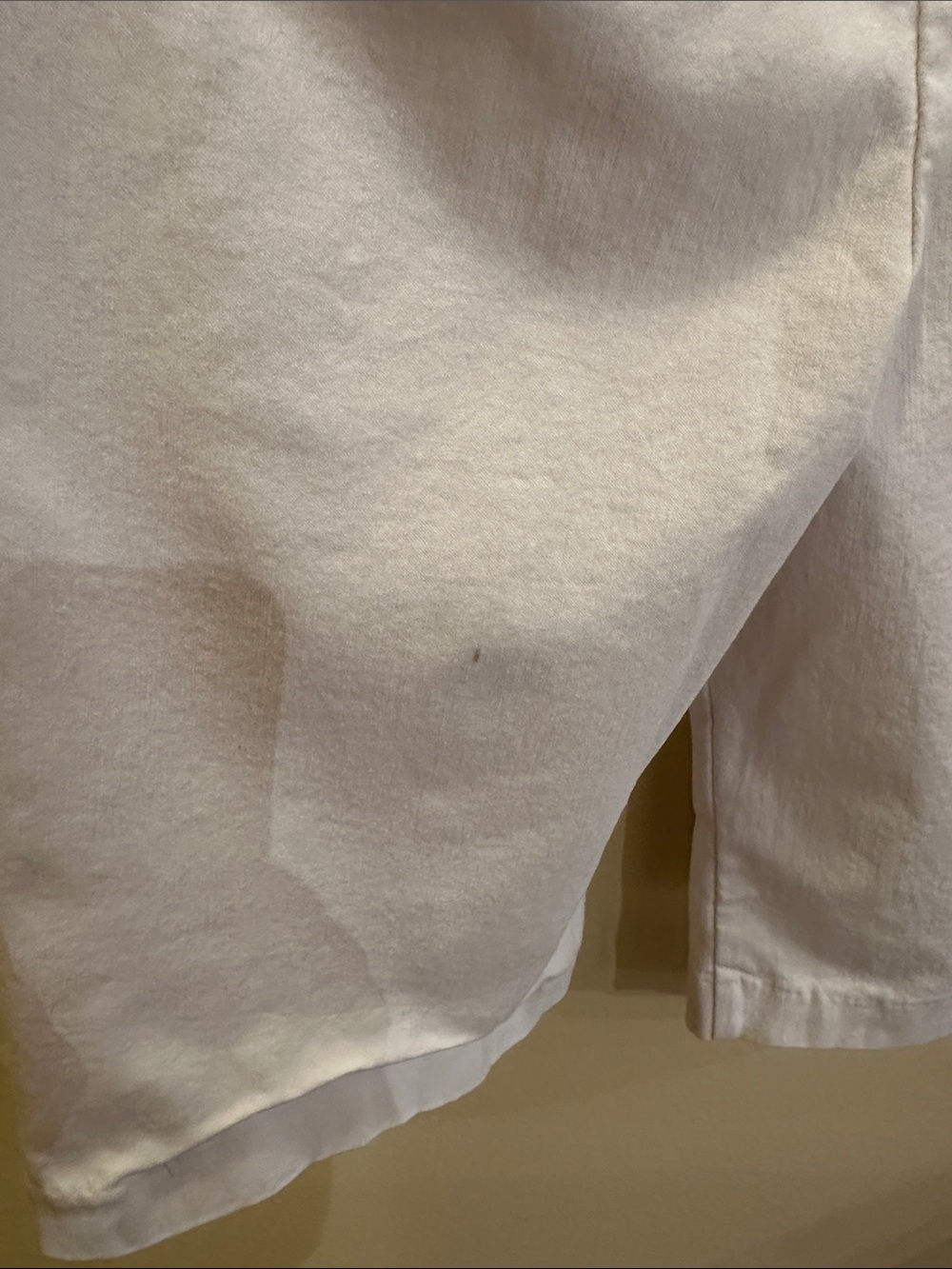 Rampage White Bermuda Shorts with Belt Loops - Picture 3 of 7